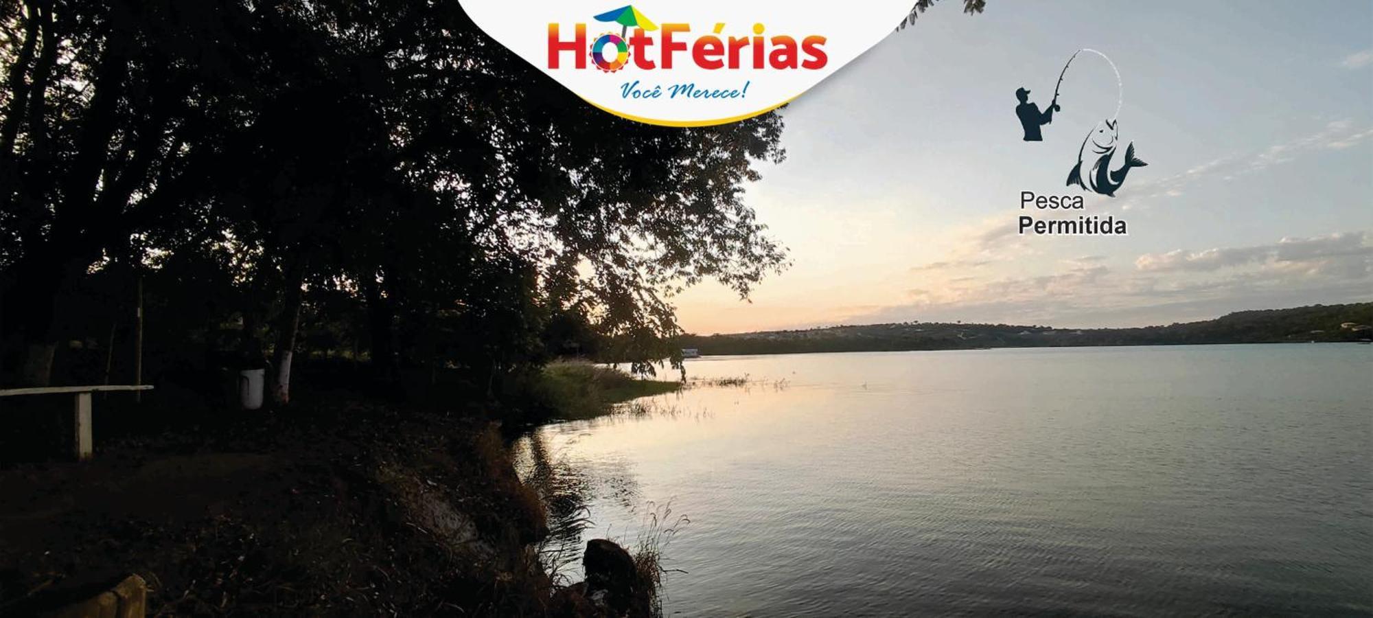 Hotferias: Lakeside Flat In With Fishing Access Caldas Novas